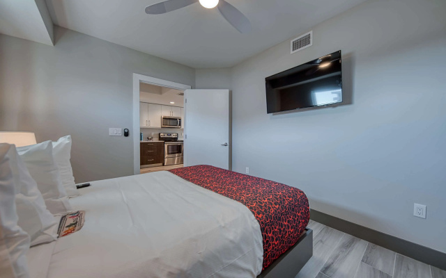 FUSION Resort Waterfront Suites