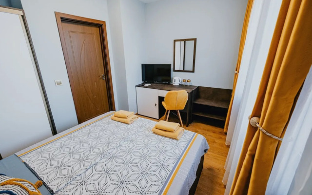 Miletia Suites