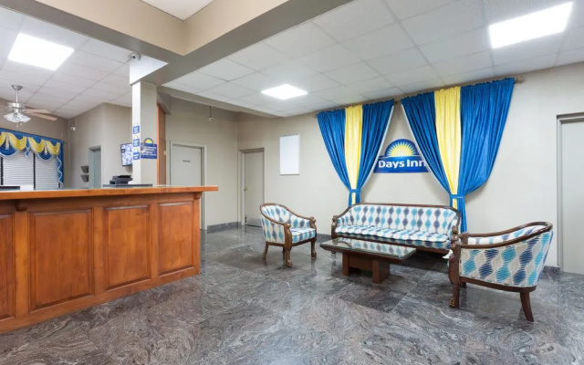 Days Inn Orangeburg