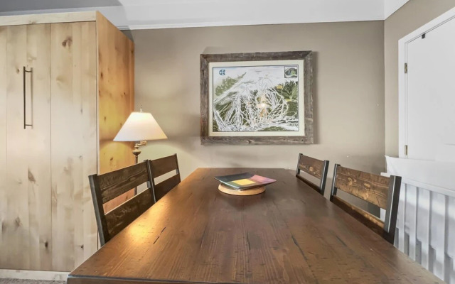 Tl212 Telemark Lodge Condo by RedAwning