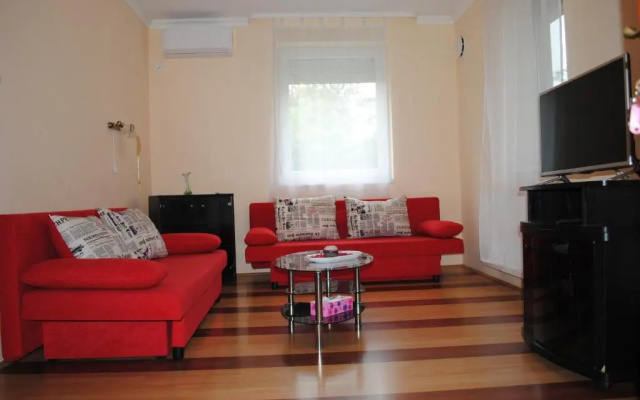 4 Lurkó Apartman Új