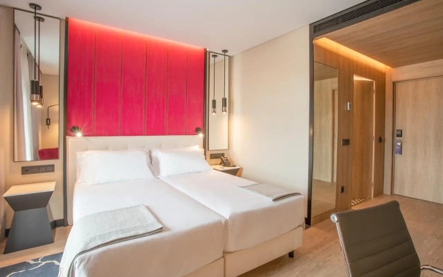 NH Hotel Porto Jardim