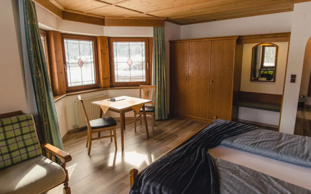 Alpenhotel Tyrol