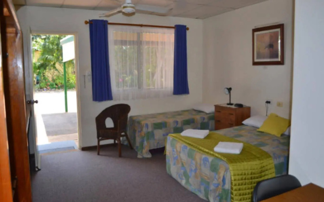 Affordable Gold City Motel