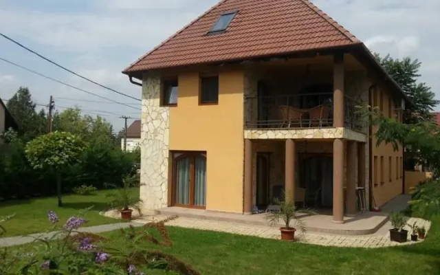 Nadins Guesthouse