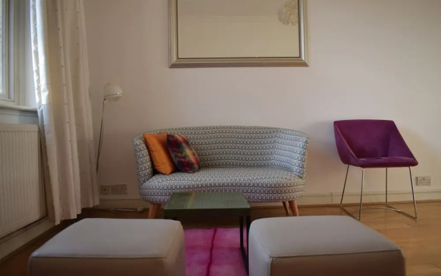 1 Bedroom Apartment in London Central Area