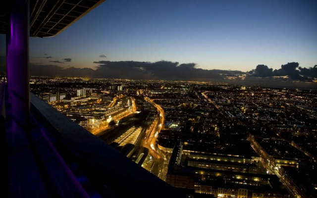 Amazing SkyStudio on 30th floor 736