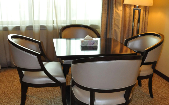 Royal Tulip Alrasheed Hotel
