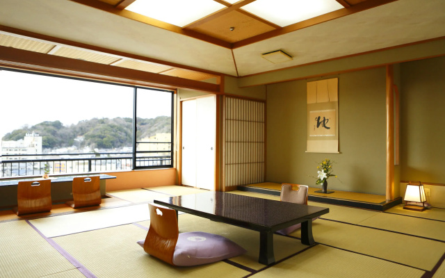 Toi Fujiya Hotel