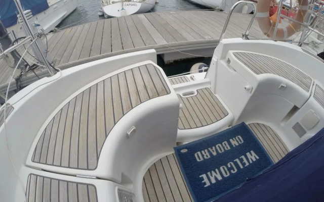 Sailboat Holiday Experience