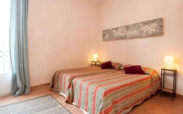 Gaudi Apartment 1