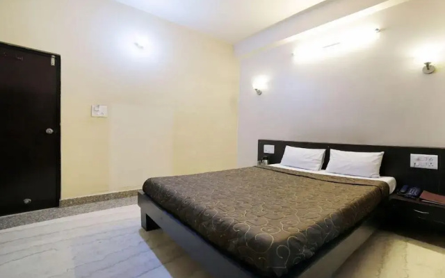 Jypore Saffron Inn & Suites