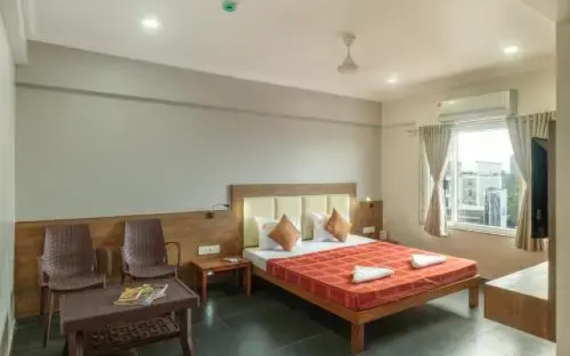 Hotel Opal