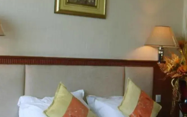 Hongda Longmen Hotel