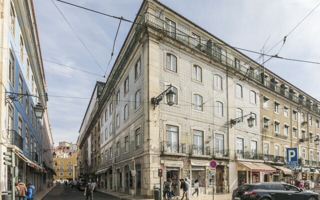 Апартаменты LxWay Apartments Praça da Figueira Лиссабон вид на фасад