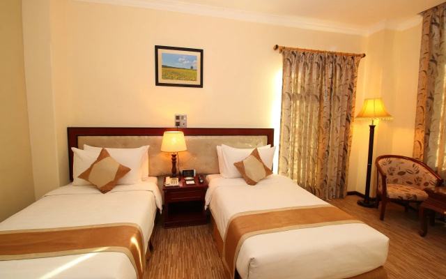 Victoria Palace Hotel