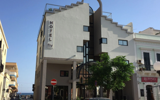 Hotel Fly