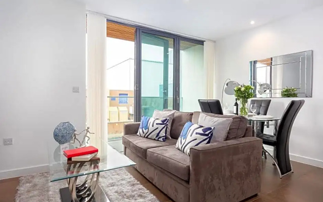 Lexicon Book House Apartments