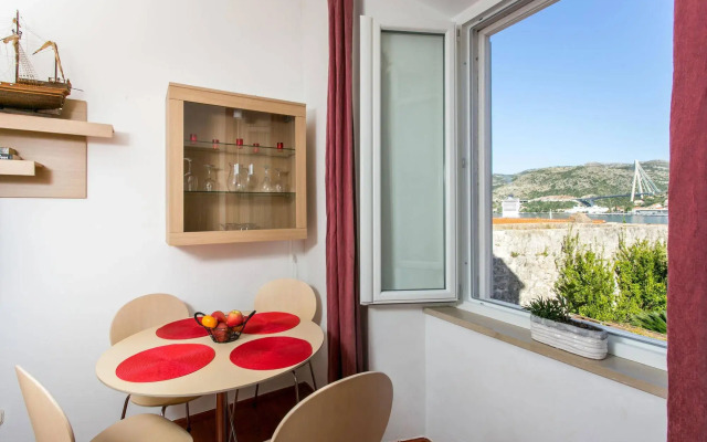 Orka Apartments