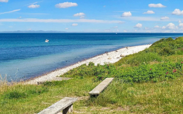 6 Person Holiday Home in Gilleleje