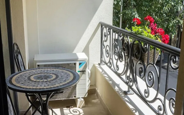 FM Luxury 2-BDR Apartment - Relax