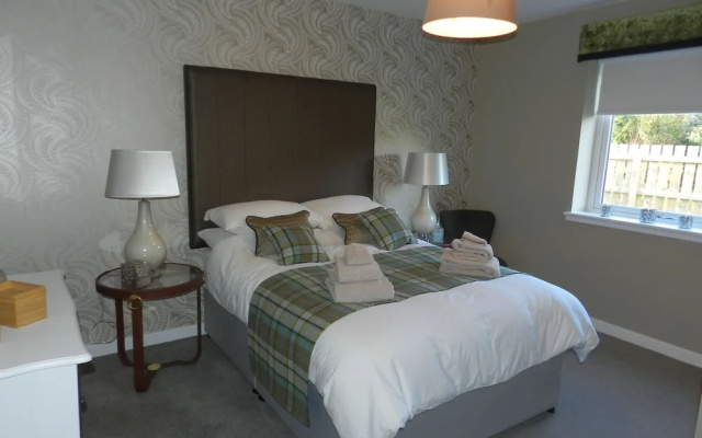 Highland Holiday Homes - Benavon
