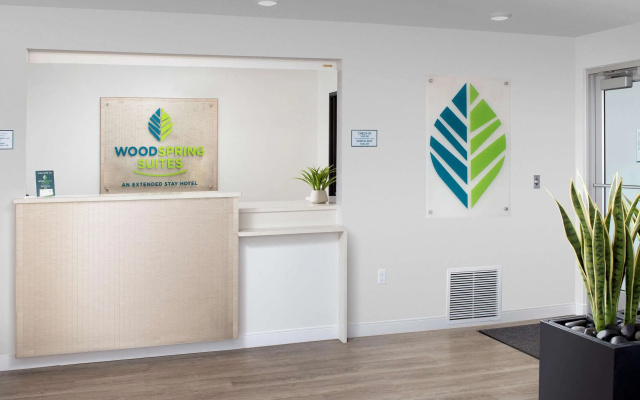 WoodSpring Suites Seattle Redmond