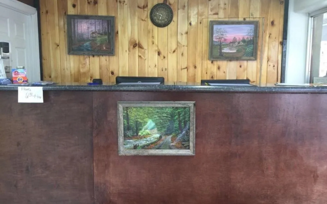 Rodeway Inn On The Parkway