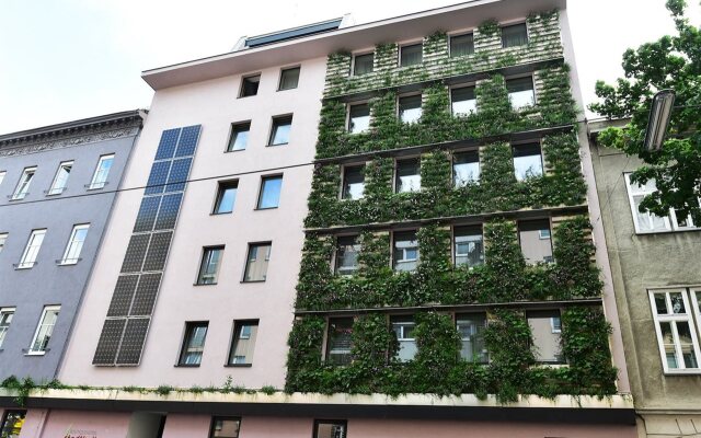 Отель Boutiquehotel Stadthalle Вена вид на фасад