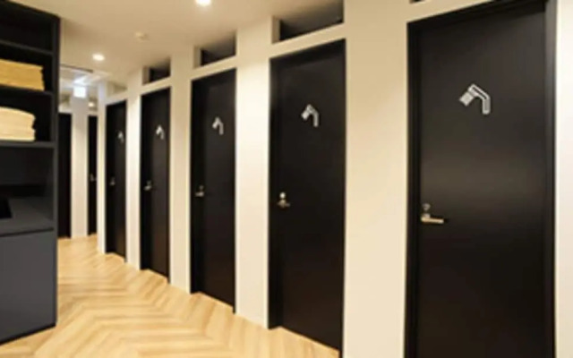 CITY CABIN by Nikoh Refre - Caters to Men