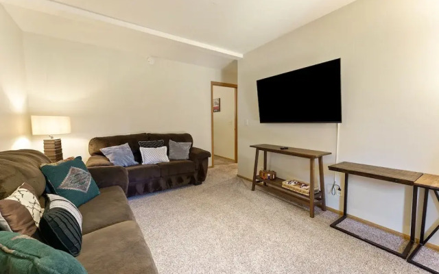 6 Approach 4 Bedroom Home