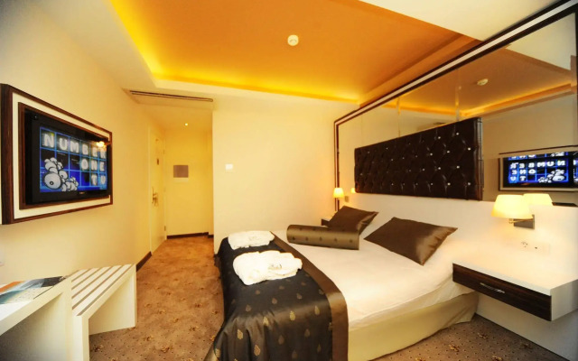 Blueberry Boutique Hotel