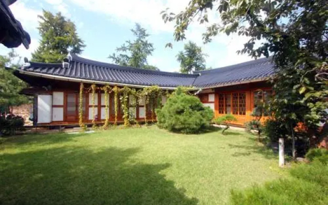 Buyongheon Guesthouse
