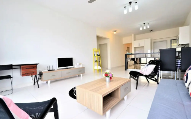 Dewy Setiawalk Puchong Fam. Apt 4-7pax near Sunway