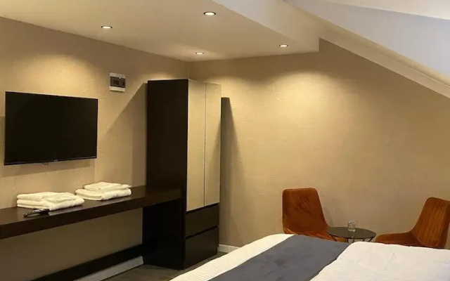 Grand Armada Hotel