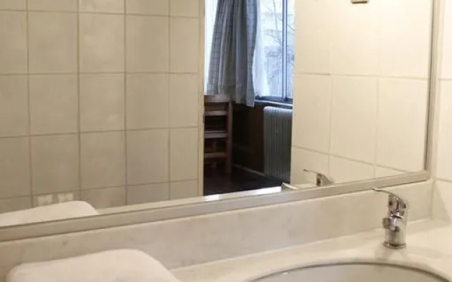 HL Hotel Low Cost