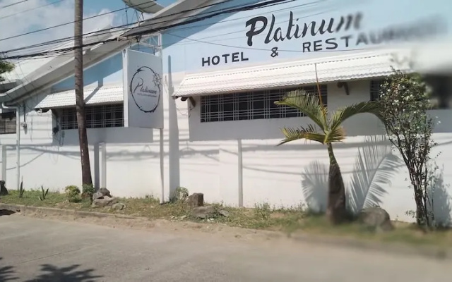Platinum Hotel