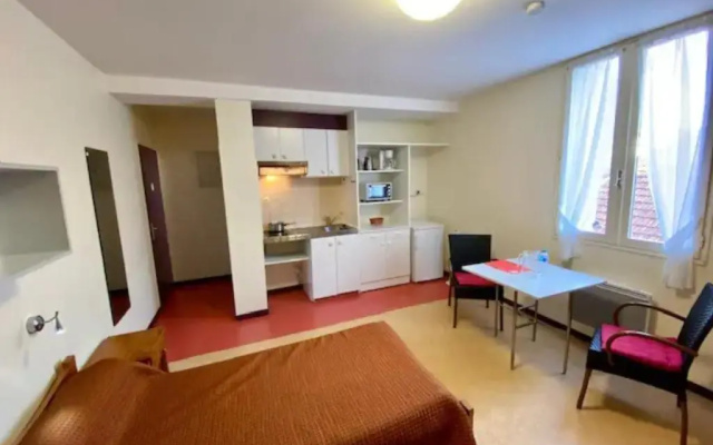 Studios Loc Ag2 (Adults Only)