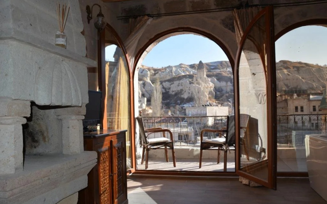 Angel Cave Suite