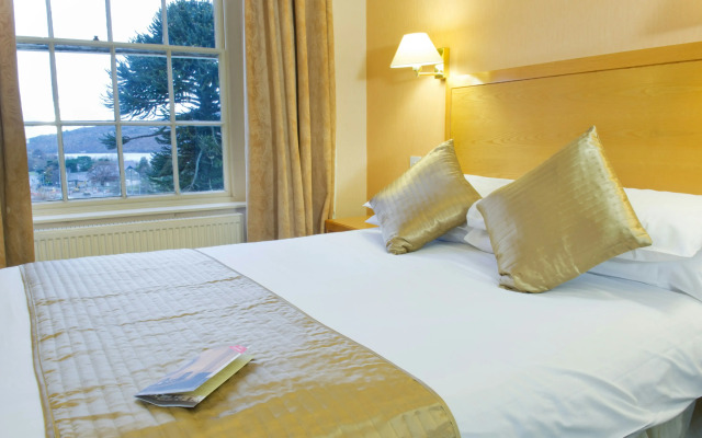 The Royal Victoria Hotel