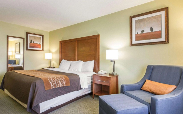Comfort Inn & Suites Black River Falls I-94