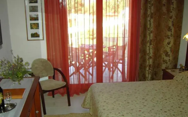 Kroussia Hotel