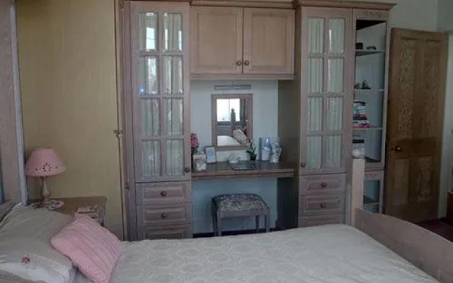 Ammonite Bed & Breakfast