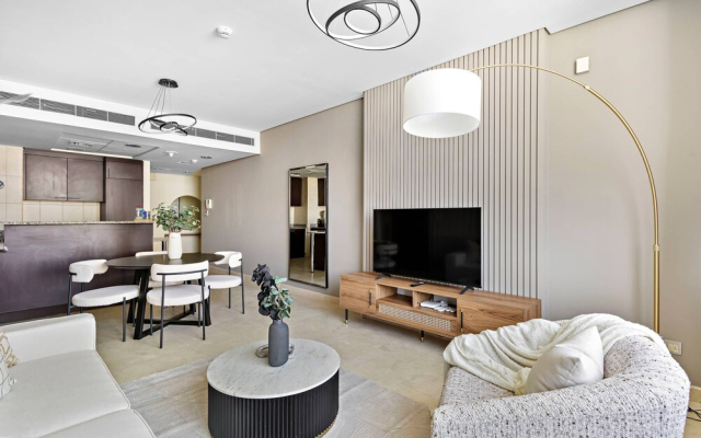 Silkhaus Premium 1BR Sky Gardens Heart of Difc