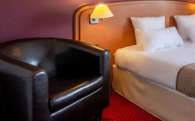 Sky Hotel Goussainville Charles de Gaulle - ex Comfort Hotel