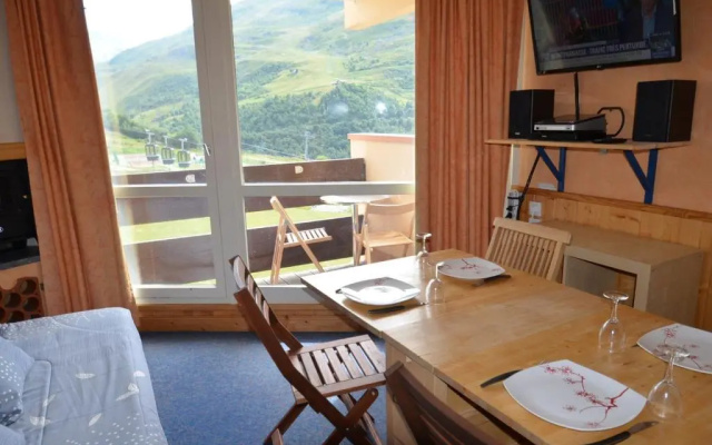 Appartement Les Menuires, 1 pièce, 3 personnes - FR-1-452-251