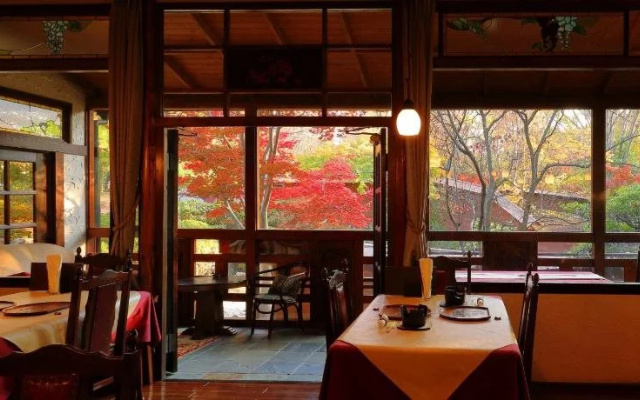 Petit Hotel C'est La Vie