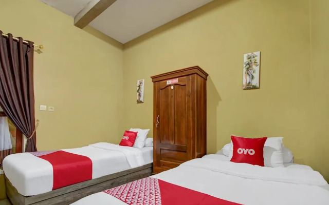 Melati House Syariah by OYO Rooms