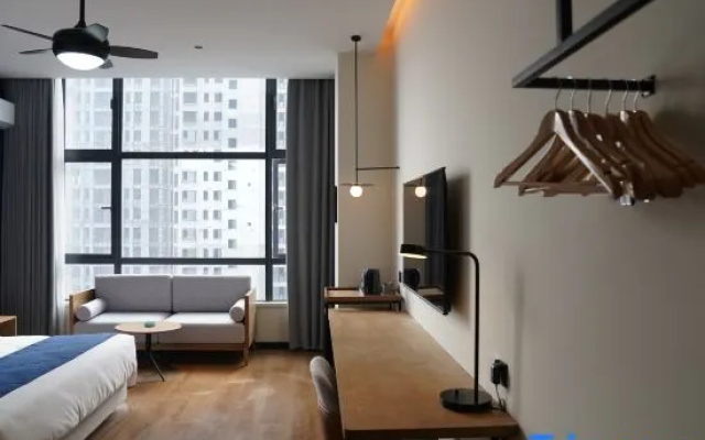 CHANGLV TRUEHOME SELECT  Hotel