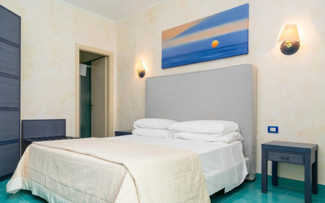 Hotel Baia Dei Faraglioni